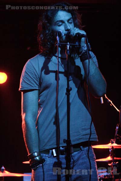 TWENTYSIXFEET - 2006-11-28 - PARIS - La Fleche d'Or - 